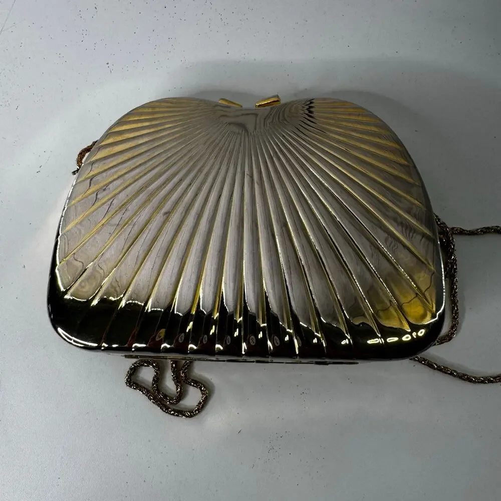 Vintage Lauren Alexandra 1980s  Gold Clamshell Purse Italy with Chain Hong Kong